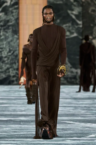Look 87